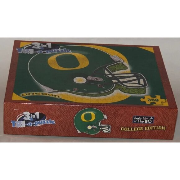 2 University of Oregon Ducks Football Jigsaw Puzzle Lot 350 500 Pieces Complete - Picture 9 of 13